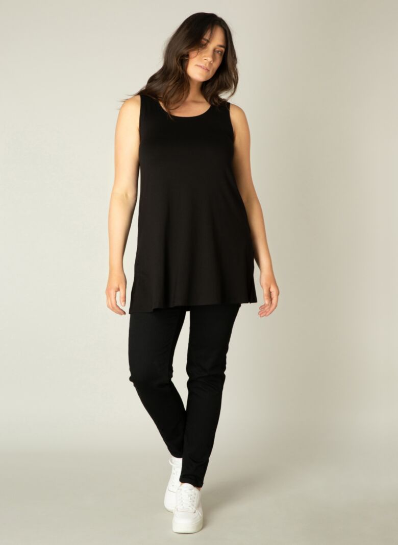 Base Level Curvy singlet Abbigail 70000021000352