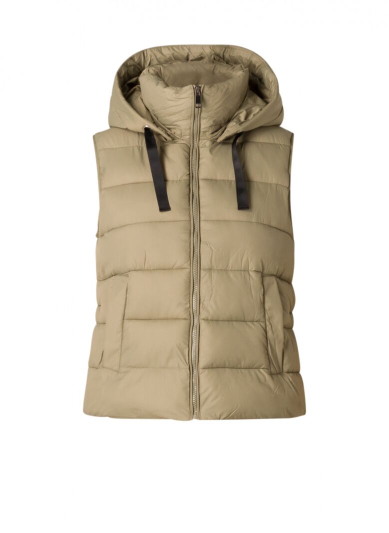 Yesta Coats & Jackets / Bodywarmers